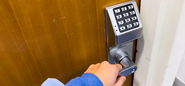 Why Choose Us for Your Keypad Lock Needs in Streamwood, IL?